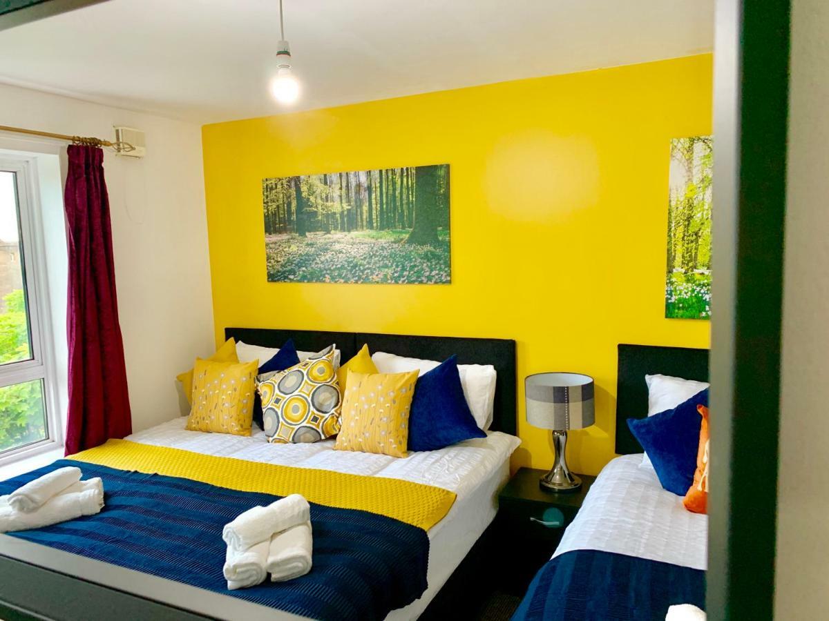 2 Bedrooms Modern Apartment, Lounge, Full Kitchen, Balcony, 5 Minutes Stratford Station Λονδίνο Εξωτερικό φωτογραφία